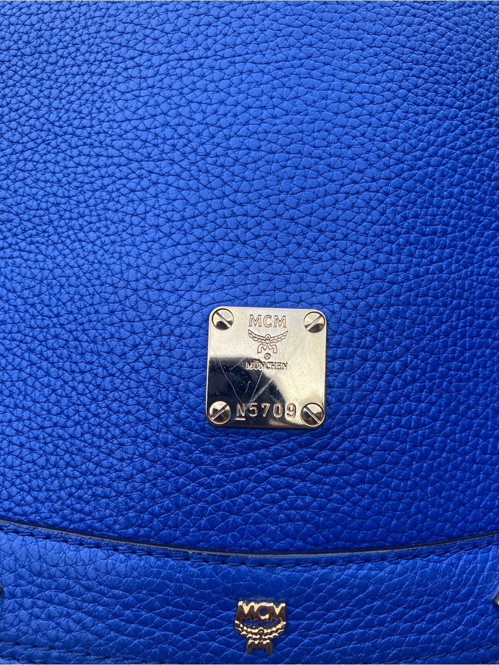 Authentic cobalt blue MCM - Picture 5 of 15